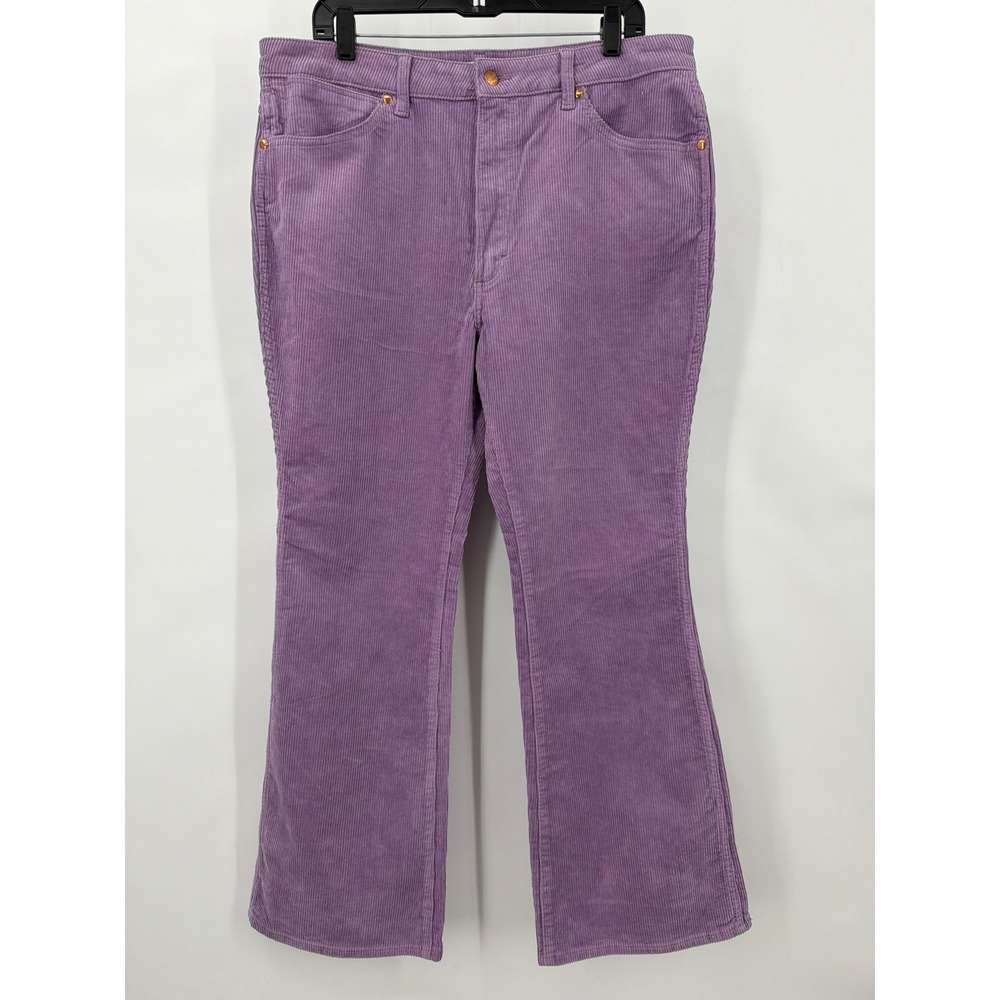 Wrangler Retro Lavender Corduroy High Rise Flare Leg Pants Women 36x30 Wide Wale